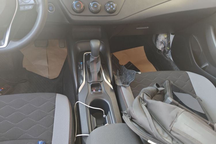 丰田 卡罗拉 2021款 1.2T S-CVT先锋PLUS版局部细节18