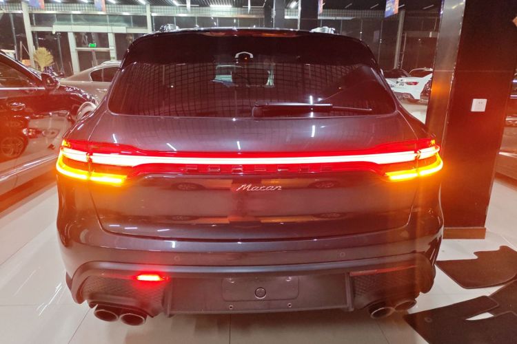 保时捷 2024款 Macan 2.0T车身外观6