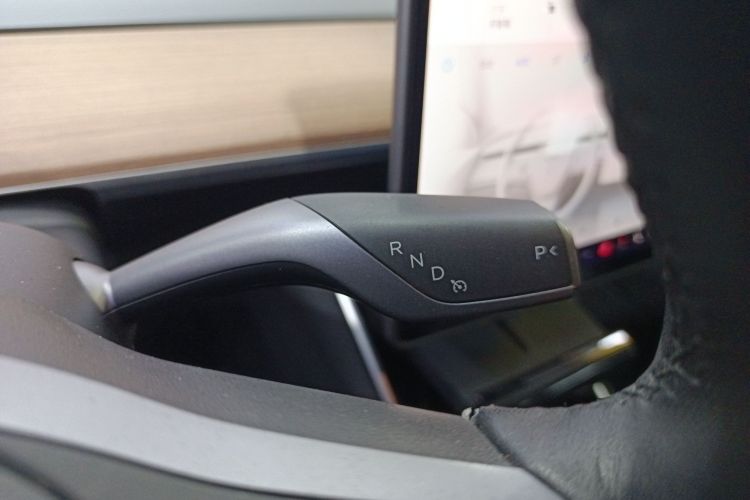 特斯拉 Model 3 2020款 改款 长续航后轮驱动版局部细节18