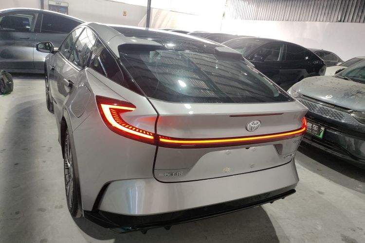 丰田bZ5 2025款 550 PRO车身外观6