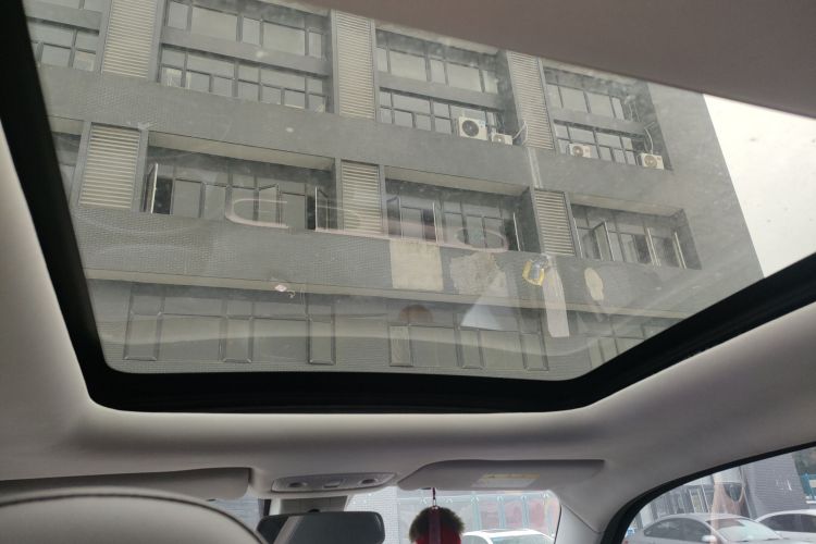 零跑汽车 零跑T03 2021款 400豪华Pro版中控内饰22