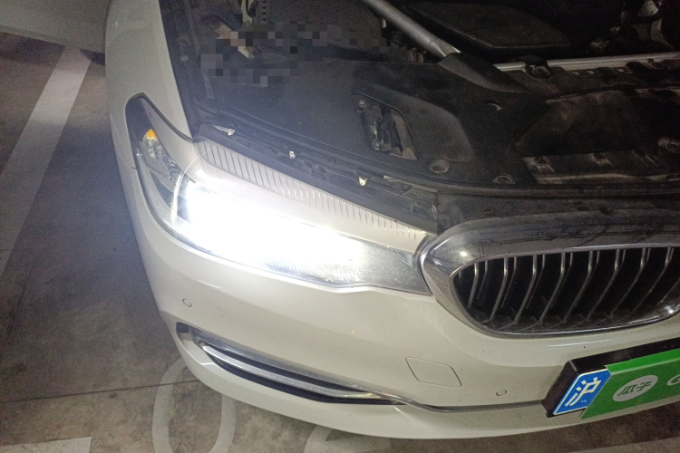 宝马5系 2019款 525Li 豪华套装车身外观6006