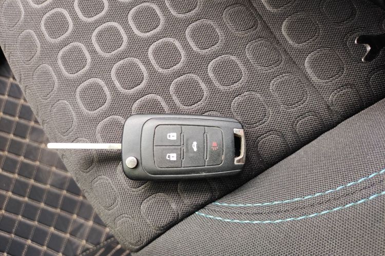 雪佛兰 创酷 2014款 1.4T 自动两驱舒适型中控内饰11