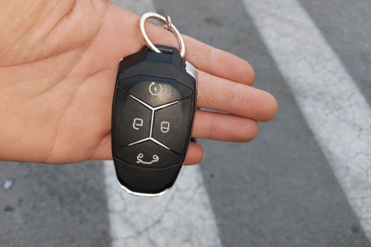 领克03 2021款 1.5TD DCT劲 冠军版中控内饰11