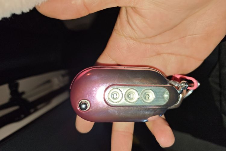 五菱汽车 宏光MINIEV 2022款 马卡龙臻享款 三元锂中控内饰11