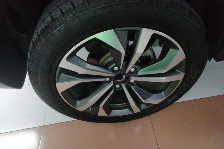 五菱汽车 五菱星辰 2022款 2.0L DHT电速款车身外观6008