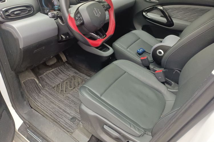 零跑汽车 零跑T03 2020款 400豪华版中控内饰19