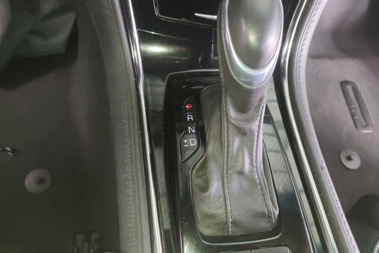 凯迪拉克ATS-L 2014款 28T 精英型局部细节18