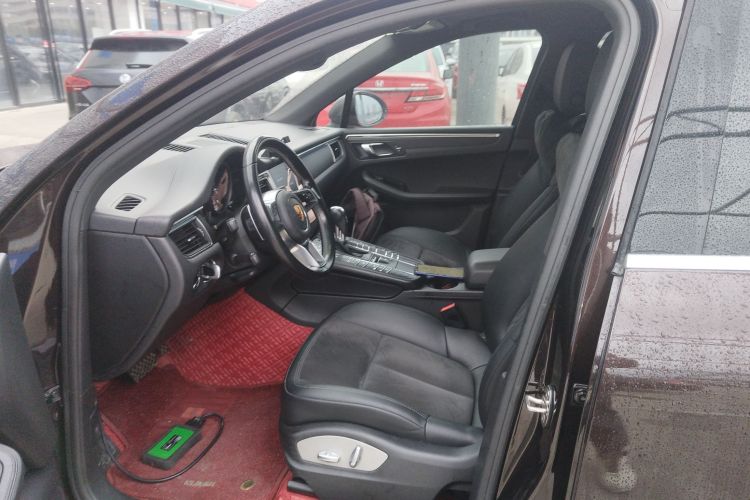 保时捷 2017款  Macan 2.0T中控内饰19