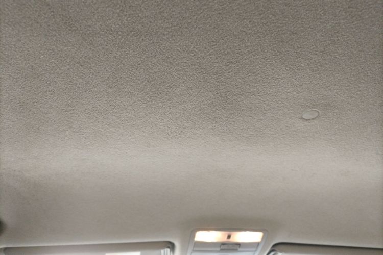 丰田 汉兰达 2009款 2.7L 两驱5座精英版局部细节22