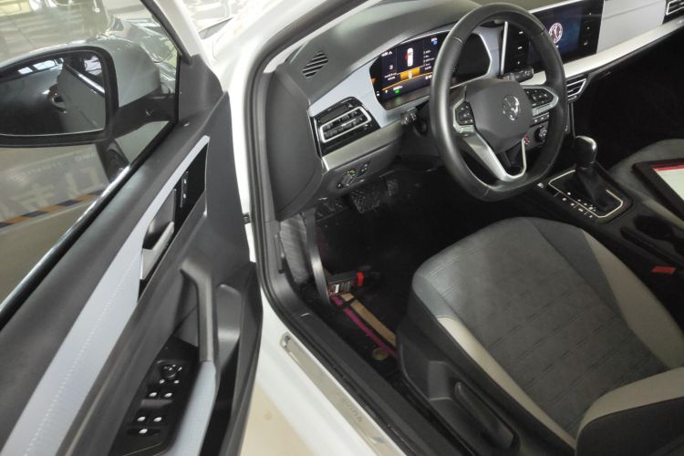 大众 朗逸 2023款 280TSI DSG满逸版中控内饰7003