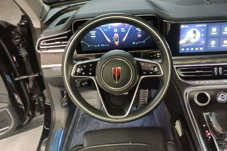 红旗H9 2022款 2.0T 智联旗享版中控内饰13