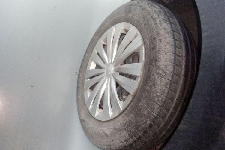 大众 桑塔纳 2019款 1.5L 手动风尚版 国VI车身外观6008