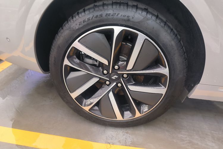 理想汽车 理想L6 2024款 Max车身外观56