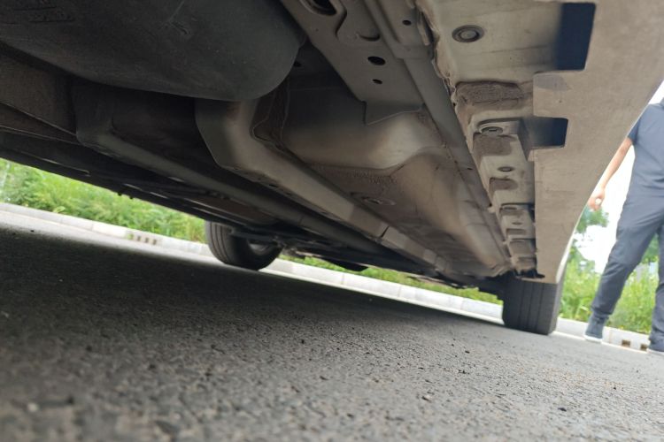 日产 天籁 2018款 2.0L XL 智进版局部细节9002