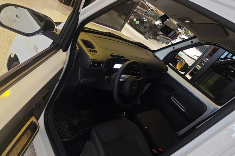 五菱汽车 五菱之光新能源 2025款 201km 舒适型中控内饰7003