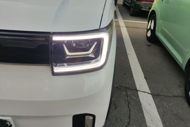 五菱汽车 宏光MINIEV 2022款 GAMEBOY 200km 玩咖款 磷酸铁锂局部细节36