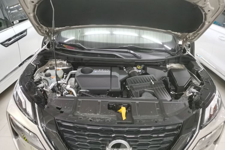 日产 奇骏 2023款 e-POWER 超混双电机四驱豪华版局部细节24