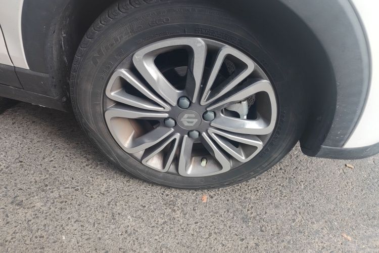 零跑汽车 零跑T03 2021款 400豪华版车身外观10