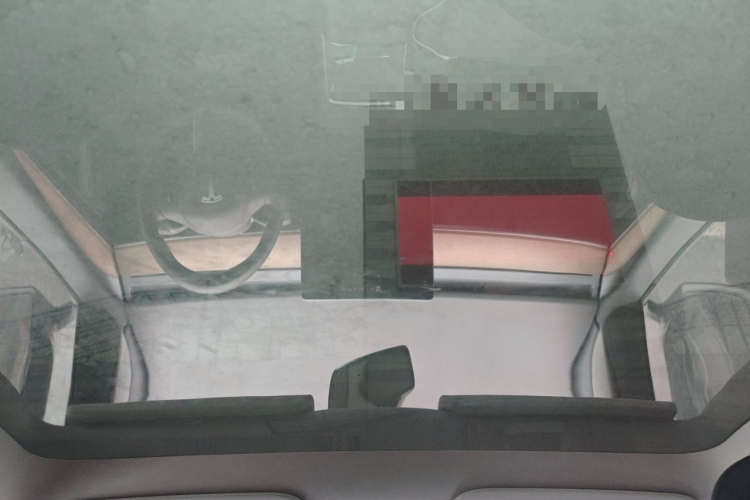 特斯拉 Model Y 2021款 标准续航后驱版中控内饰22