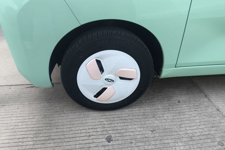 奇瑞 QQ冰淇淋 2022款 170km 圣代 磷酸铁锂车身外观6007