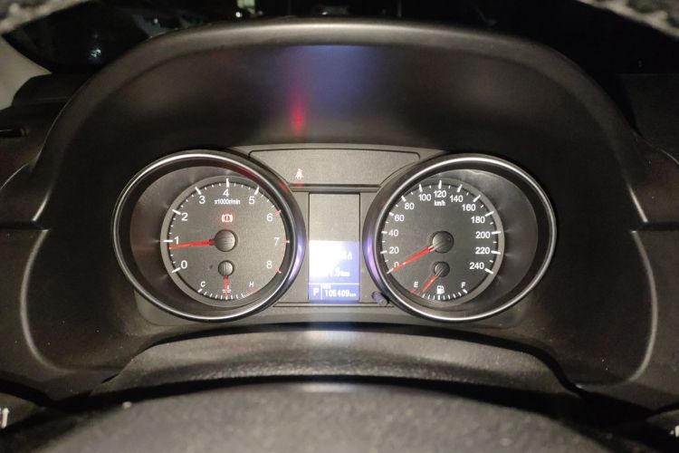 哈弗H6 2014款 运动版 2.4L 自动精英型中控内饰14