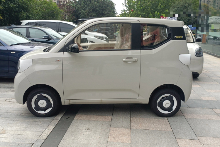 五菱汽车 宏光MINIEV 2024款 第三代 215km 青春版车身外观6003