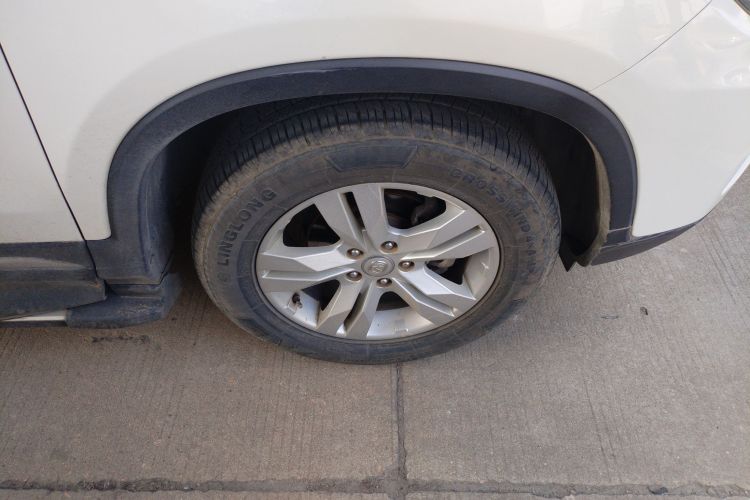 长安CS75 2016款 1.8T 自动精英型 国V车身外观10