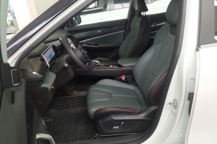 吉利汽车 博越 2024款 1.5TD 智联+中控内饰19