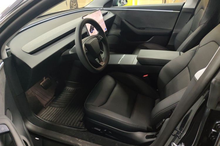 特斯拉 Model 3 2023款 长续航全轮驱动版局部细节19