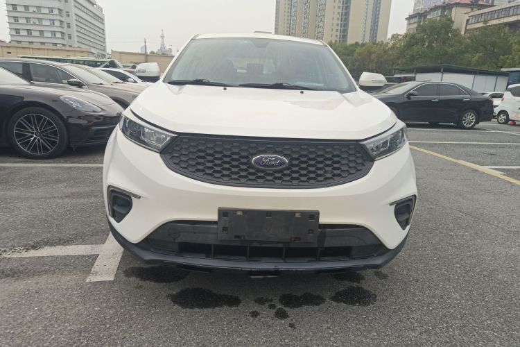 福特 领界 2019款 EcoBoost 145 CVT精领型 国VI车身外观2