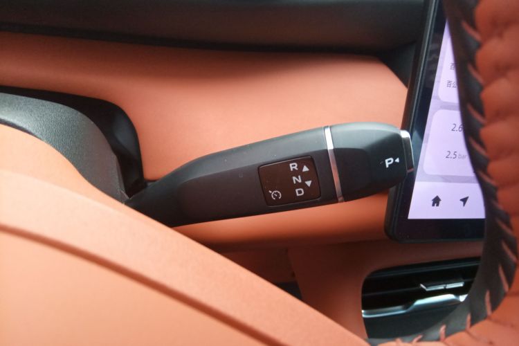 长安启源Q07 2025款 145尊耀型中控内饰18