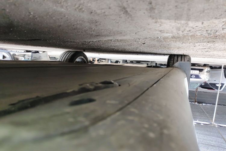 特斯拉 Model Y 2022款 后轮驱动版局部细节9002