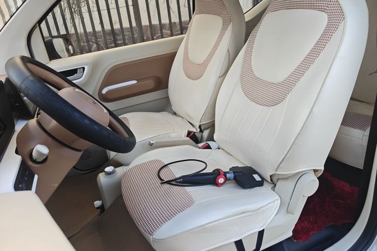 五菱汽车 宏光MINIEV 2024款 第三代 215km 青春版中控内饰19