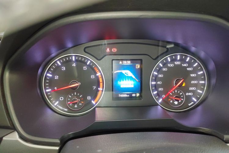 哈弗H6 2019款 运动版 1.5T 自动两驱精英型 国VI中控内饰14