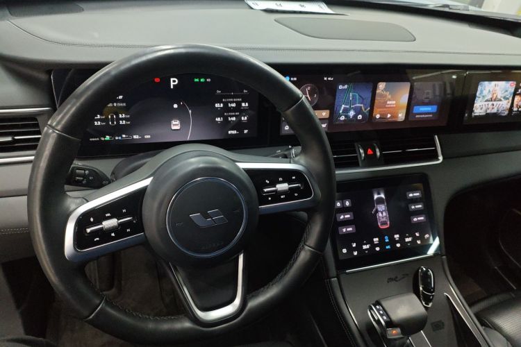 理想汽车 理想ONE 2021款 增程6座版中控内饰12