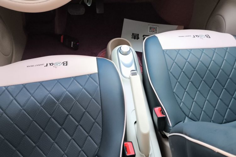 五菱汽车 宏光MINIEV 2025款 四门版 进阶款中控内饰18