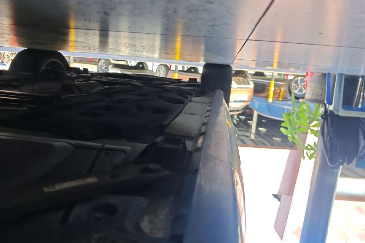 宝马X2 2023款 sDrive25i M运动曜夜版局部细节9002