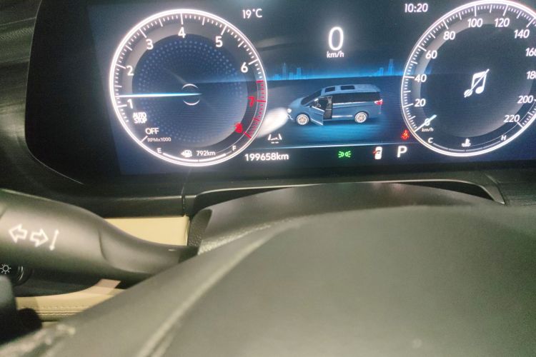 别克GL8 2022款 ES陆尊 653T 尊享型中控内饰15