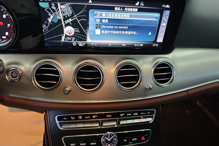 奔驰E级(进口) 2019款 E 200 运动型 4MATIC局部细节16