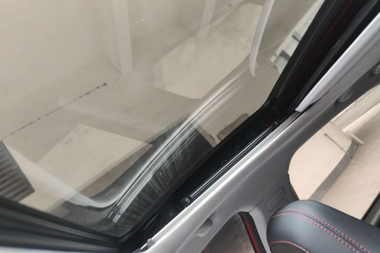 思皓A5 2021款 1.5T CVT尊贵智联型中控内饰22