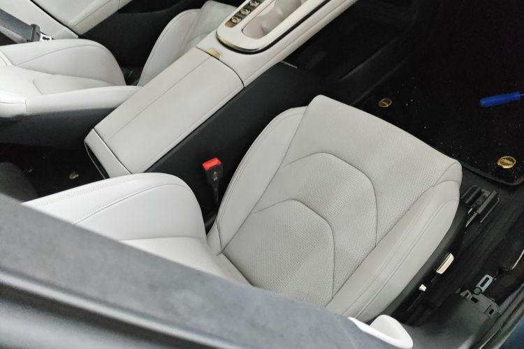 小米汽车 小米SU7 2024款 四驱超长续航高阶智驾Max版局部细节41