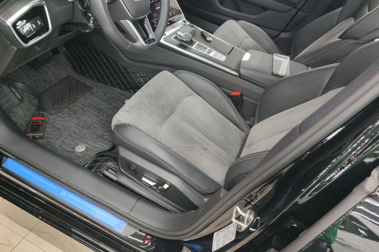 奥迪A6L 2024款 45 TFSI quattro 臻选动感型局部细节19