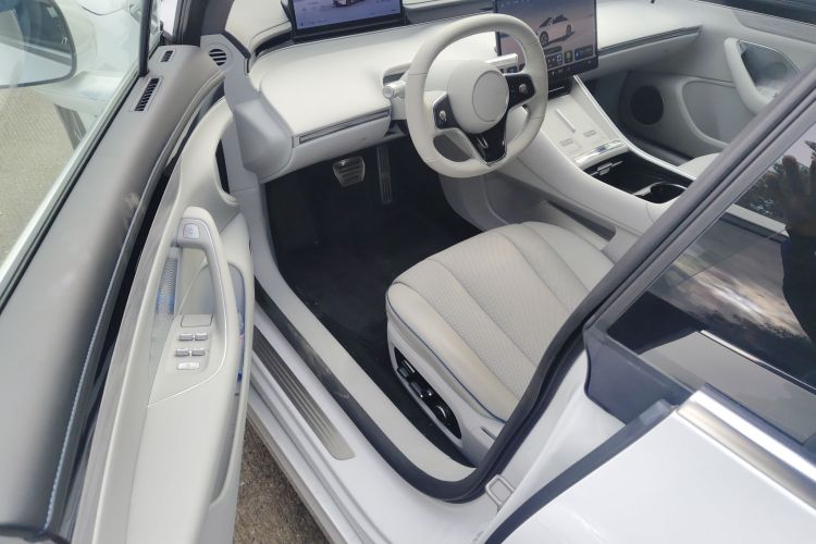 鸿蒙智行 智界S7 2025款 855km Max中控内饰20