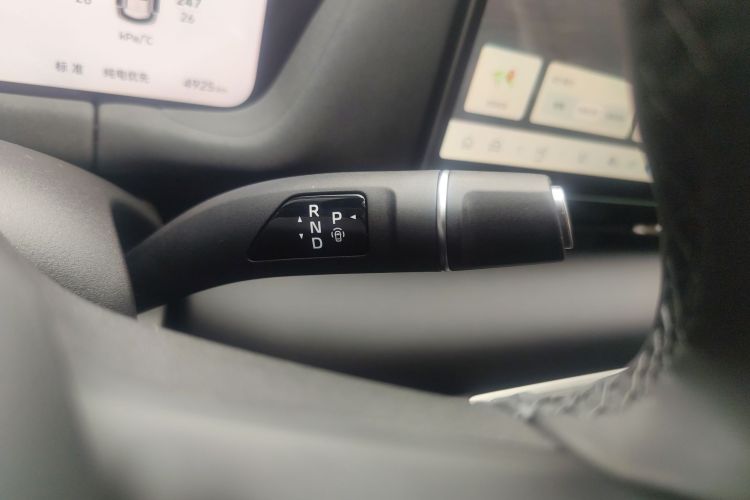 哈弗枭龙MAX 2025款 Hi4 165 Plus 长续航版局部细节18