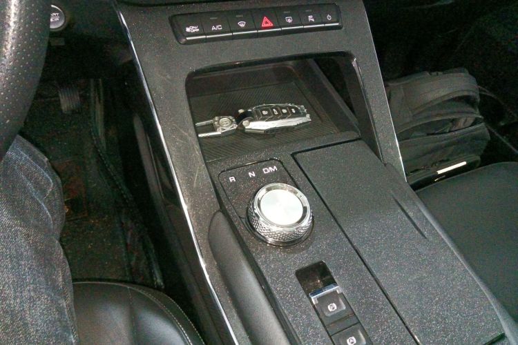 哈弗H6 2021款 第三代 1.5T 自动两驱Pro中控内饰18