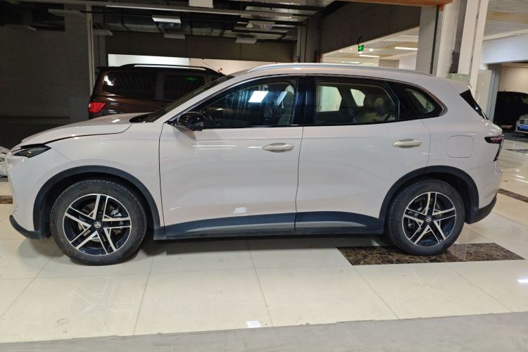 名爵 MG ES5 2025款 525max 后驱智驾版车身外观6003