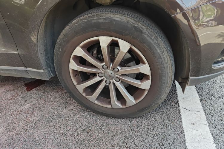 奥迪Q5 2015款 40 TFSI 进取型车身外观6007