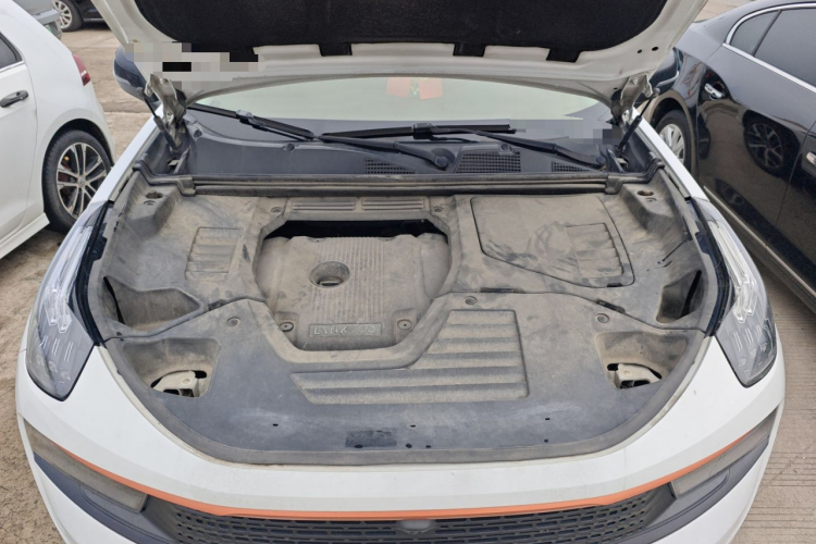 领克01 2017款 2.0T 四驱劲Pro版局部细节24