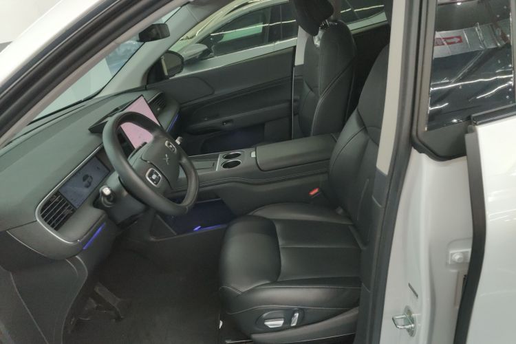 小鹏G6 2023款 580 长续航 Pro中控内饰19